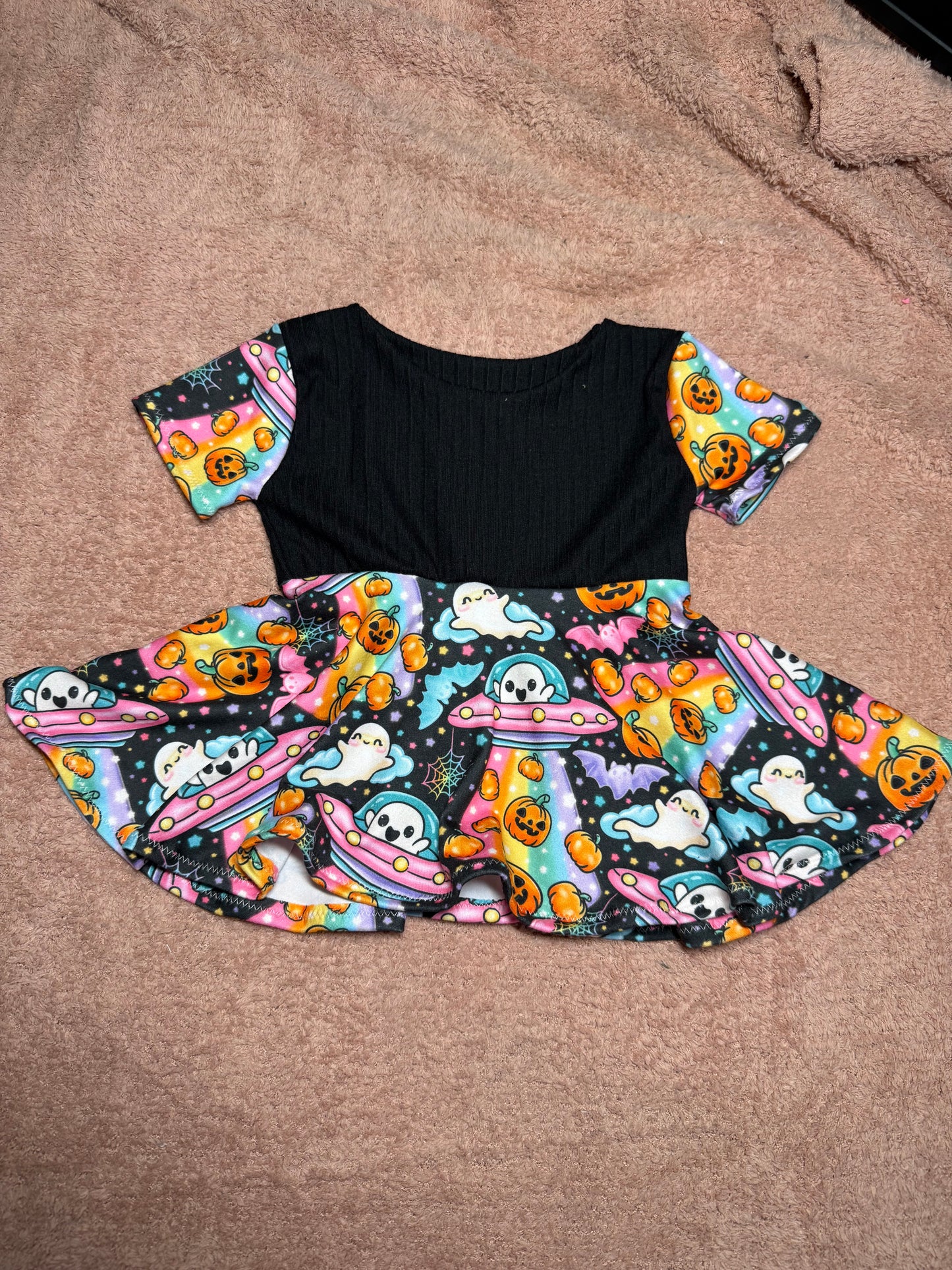 9/12 M Rainbow Ghosts Peplum
